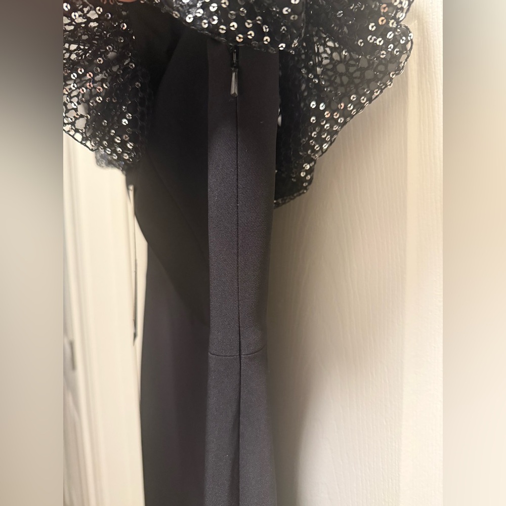 ML Monique Lhuillier - Michaela Crepe Off-the-Shoulder Gown - Size 4 - NWT - Picture 14 of 16